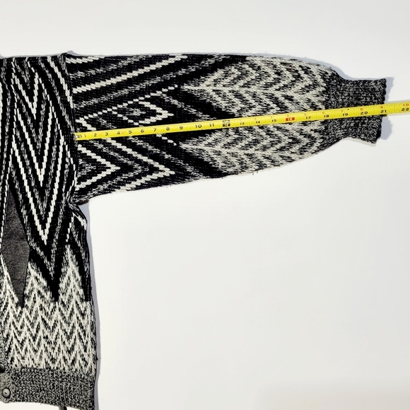 VTG Barnaby Men’s Grandpa Chevron Knit & Leather Diamond Accent Cardigan (XL) - Picture 11 of 11